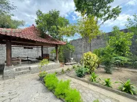 Rumah Organik Homestay Jogja Hotell i Sardonoharjo