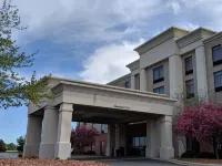 Hampton Inn & Suites Cincinnati-Union Centre Hotel dekat Las Copas Mexican Restaurant
