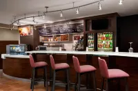 Courtyard Bowling Green Convention Center - bar