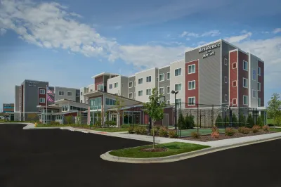 Residence Inn Chicago Bolingbrook فنادق في Du Page Township