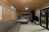 Seosan Godeunnam Glamping