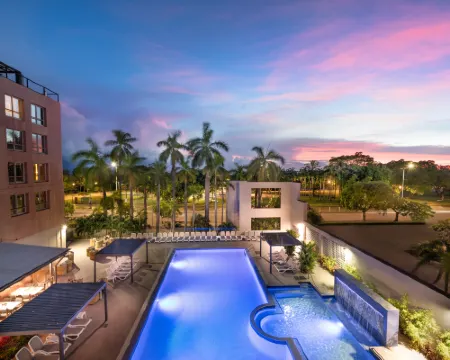 ダブルツリー バイ ヒルトン ダーウィン エスプラネード ダーウィンのホテル