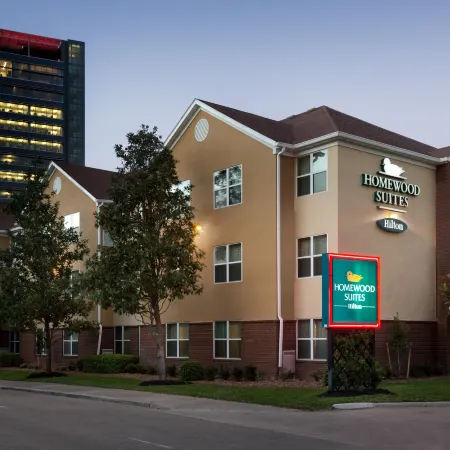Homewood Suites by Hilton Houston - Westchase Отели рядом с достопримечательностью «Торговый центр Memorial City»