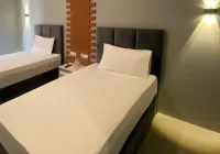 Swiss-Belexpress Rest Area KM 164, Cipali Hotel di Kasokandel