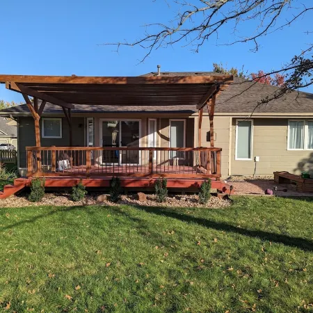 Spacious home with game room - Close to everything!