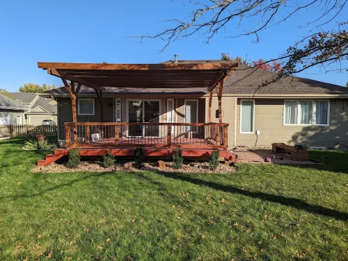 Spacious home with game room - Close to everything!