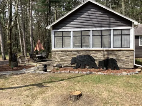 In the Heart of Hatfield- Direct access to ATV trail,  Also great for family's