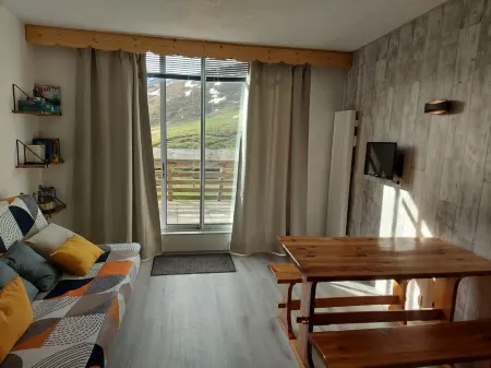 Studio cabin Piau Engaly, at the foot of the slopes Отели в г. Арануэ
