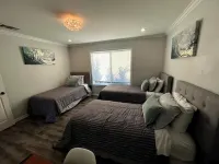Convenient LA Area HUGE 7 bedroom, 4 baths GORGEOUS HOME