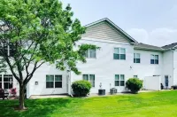 Oakdale Oasis- Close to everything