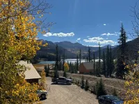 OPEN YEAR ROUND - 3 Bedroom Lake San Cristobal Condo on the Alpine Loop