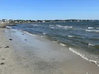 Beach Lovers Paradise!  Cozy 3 bedroom home steps from the beach. Hotels in Fairhaven