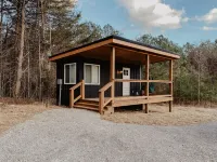 New Unique Shipping Container Home near Fall Creek Falls State Park - Homestays