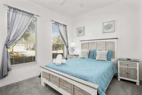 The New Woodlands Villa @ Watersong - A 4 bed 3 bath South Facing Pool Home