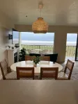 Fully updated 1 bedroom Oceanfront luxury Condo that sleeps 6 - ブティック