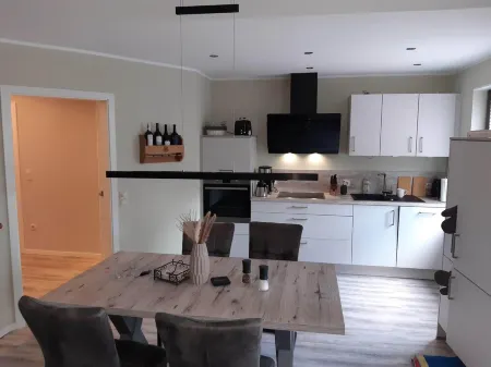 Cozy vacation apartment, ideal starting point for hiking Отели рядом с достопримечательностью «Парк Галилео -»