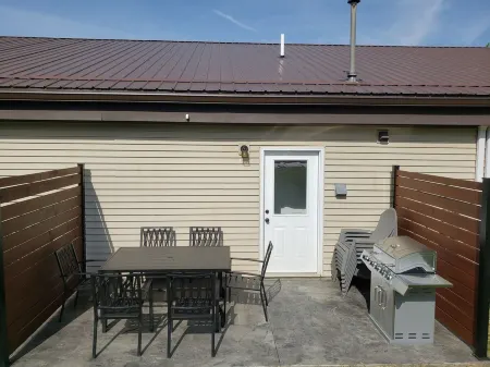 Freshly updated apartment with ample outdoor space