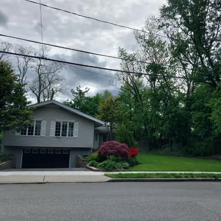 Comfortable House in North Shore, Long Island