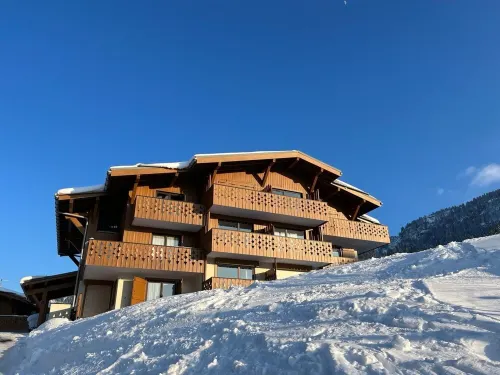 Appartement Type F1, Pistes Accessibles Skis aux Pieds