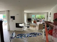 5 Bedroom Private Vacation Home in Carqueiranne Hotels in Carqueiranne