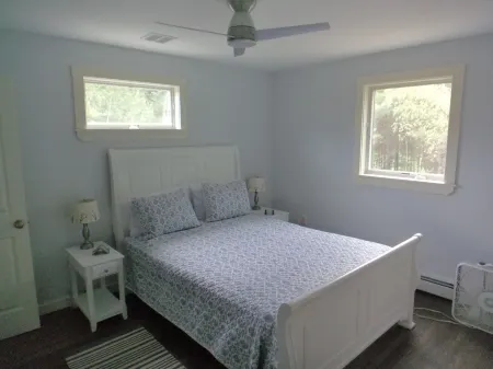 Eight minutes to Sunday River! Two bdrm apartment. Ski, hike, bike & relax.