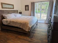 Spacious and Serene Smoky Mountain Retreat- the Perfect Launch for the Dragon!