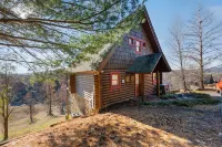 Rustic getaway in the mountains with brand new hot tub, close to parkway! Hotels near Ollie's Bargain Outlet