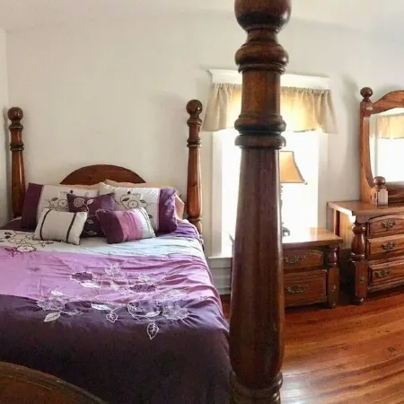3 bedroom/1.5 bath Baseball rental 6 minutes to Cooperstown All star village.