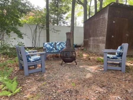 Cute ranch, <1 mile to downtown