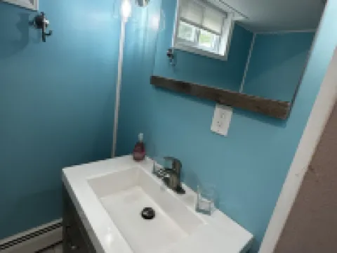 Mid-Century DJ’s Dream Hotels in Hyde Park