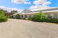 Farm Stay at the Gateway to the King Valley Wine District