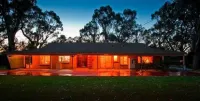 Moore River Holidays Group Booking Accommodation Specialists Hotels in Guilderton