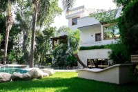 Villa immersed in the Green Hotels in 