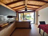 Sunshine's House, Beautiful Villa With Swimming Pool Close ToThe Beach, Sun&Relax
