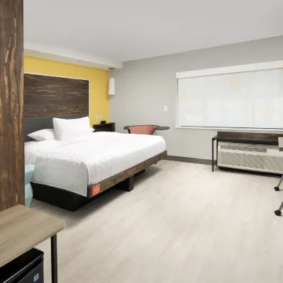 Tru by Hilton San Antonio Downtown Riverwalk Hotels near Tower of the Americas