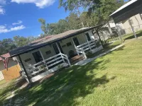 Reel Life Lakehouse - Boat Ramp in Neighborhood