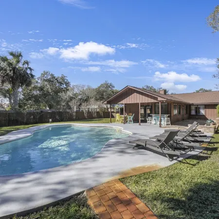 Spacious Home Prime Location of St. Augustine: Pool, Hot Tub, & Fire Pit