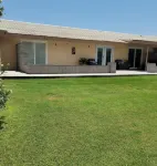 Riverfront Oasis! Sleeps 9
