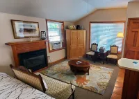 Private Cottage at Saisons Inn in Ellicottville, New York
