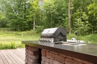 PARADISE NORTH: LOG HOME CABIN IN BRAINERD, MN