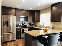 Extremely Clean & Very Nice (UNIT A)