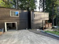 Surrounded by Redwoods with Ocean View & beach access