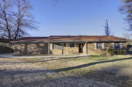 Dogwood Retreat in Texarkana