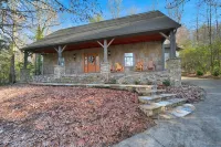 Amazing Connestee Mountain Home Hideaway