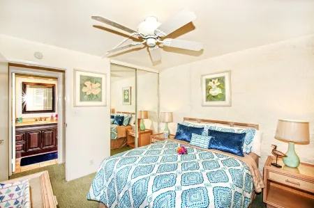 Beachfront condo in Maalaea - 2 Bedroom 2 Bath - Ground floor, AC!!! Отели в г. Маалаеа