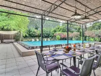 X1f33f;Superb Maison de Maître in Provence with XXL Infinity Pool and BicyclesX1f33f; Hotels in Beaucaire