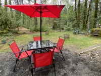Hear the River from Cozy Mt Hood Cabin W/ Woodstove & Dogs Ok!