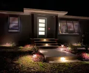 Heated Pool, Outdoor Kitchen,3 blocks from the beach.