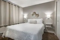 Cute Condo in Birch Bay w Hot Tub & a loft 209