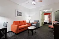 Hilton Garden Inn Springfield, IL Hotels near Elijah Iles House Foundation